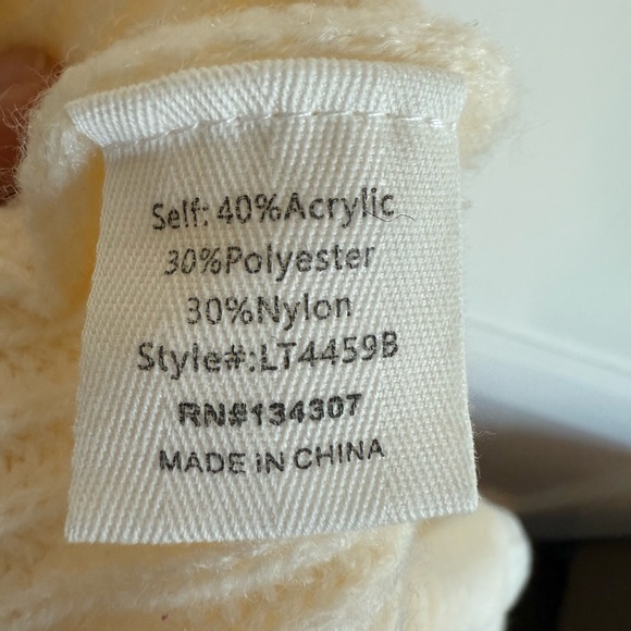 Line and Dot sweater size Medium - Picture 3 of 7